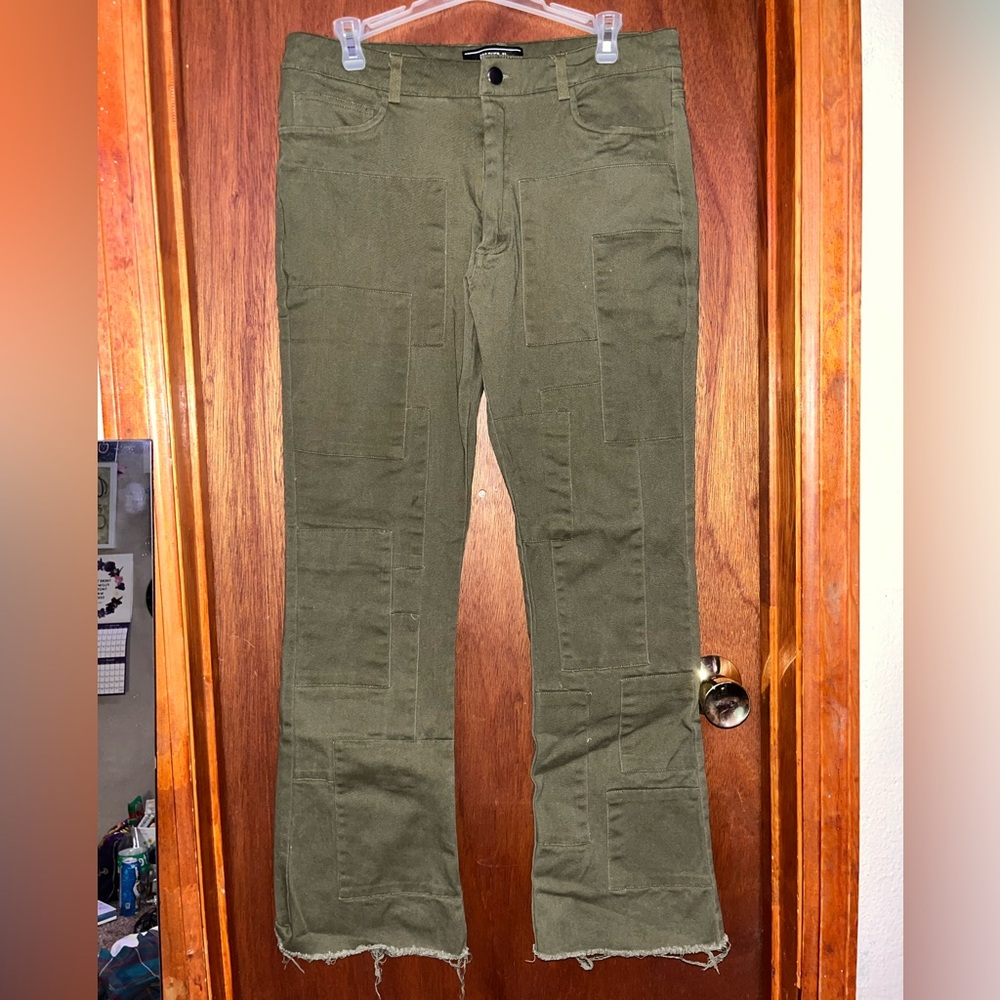 Square stitched green street pants💚